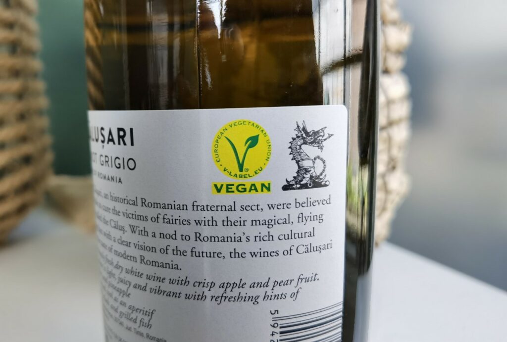 vegan logo op wijn etiket